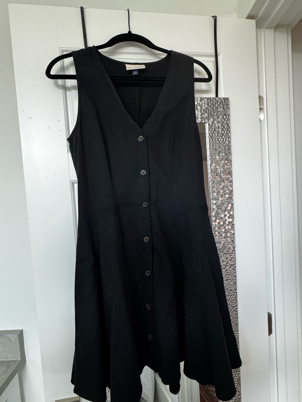 Universal Thread Black Sleeveless Button-Front Fit & Flare Dress